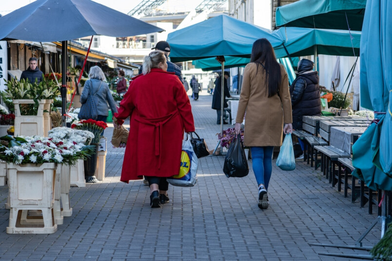 Latvijā divām sievietēm dots vārds Vāvere, bet trijām – Lapsa, savukārt trim vīriešiem viens no vārdiem ir Lācis, liecina Pilsonības un migrācijas lietu pārvaldes (PMLP) dati.