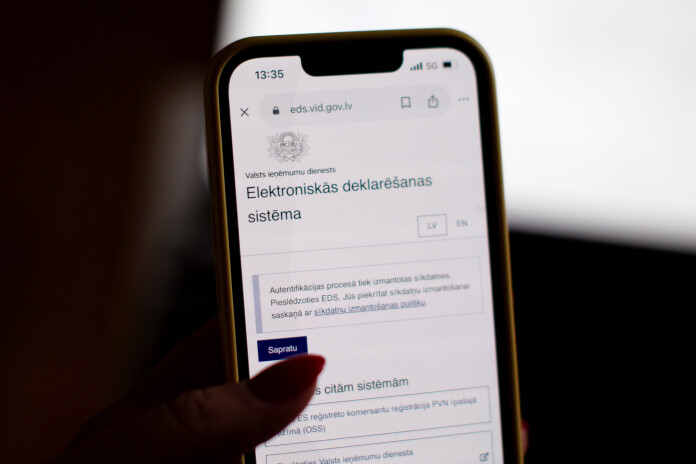 Atgūstamā nodokļa summa no algas samazināsies, toties par attaisnotajiem izdevumiem varēs saņemt lielāku atmaksu.