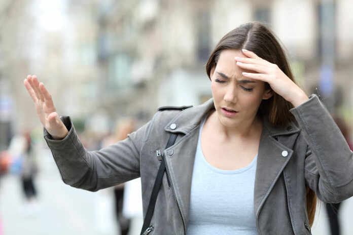Kļūdaini uzskatīt, ka kaut kas jāievieto epilepsijas slimnieka mutē – gluži pretēji, tā var radīt papildu traumu!