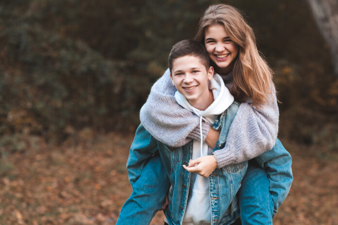 Vcemātes sniedz padomus bērnu un jauniešu seksuālā izglītošanā