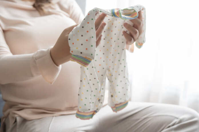 Vai zīdaiņu drēbes obligāti jāgludina?