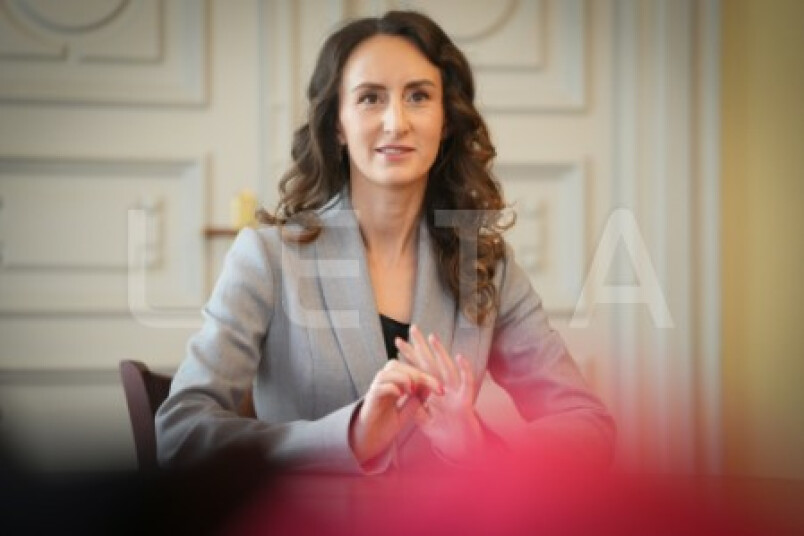 Tiesībsardze Karina Palkova.