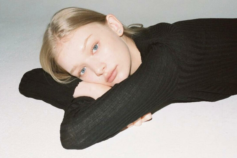 Modele Enija Narvaite