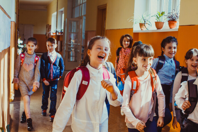 Valdība apstiprina 2026./2027. mācību gada brīlaiku datumus