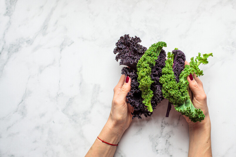 Lapu kāposts jeb keils izceļas ar skaisti krokainām lapām, tāpēc daudzviet to audzē ne tikai kulināros, bet arī dekoratīvos nolūkos.