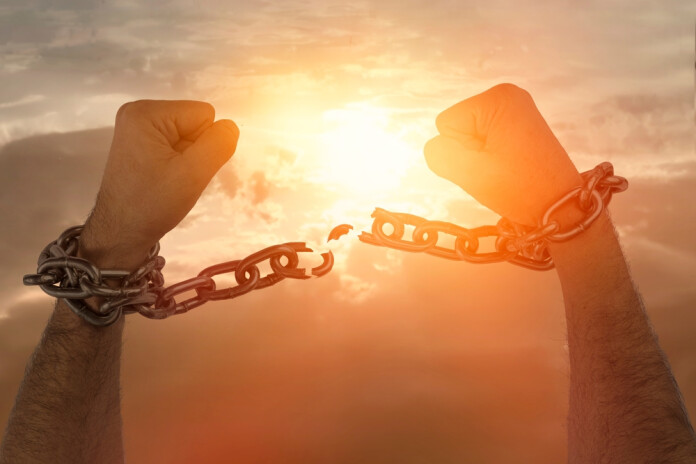 Nevis atbrīvoties no jūtām, bet atgūt sev tiesības tās izdzīvot.