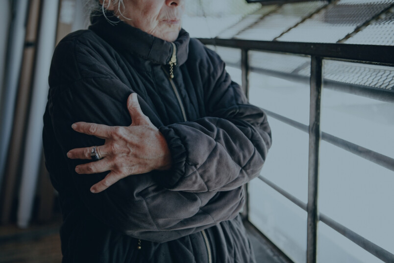 Ziņo, ja redzi cilvēkus kam aukstā laika dēļ nepieciešama palīdzība