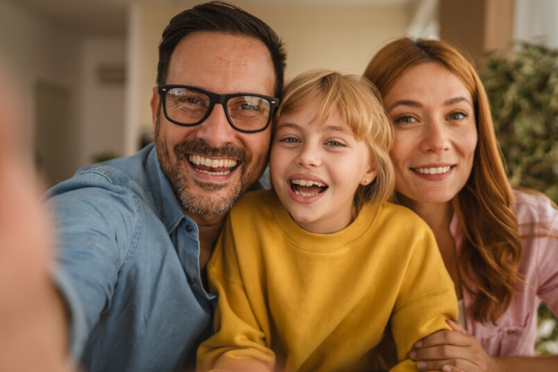 Ārpusģimenes aprūpes atbalsta centri turpmāk nodrošinās vēl vairāk speciālistu sniegtus pakalpojumus.