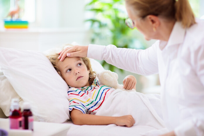 Latvijā saglabājas augsta gripas izplatība