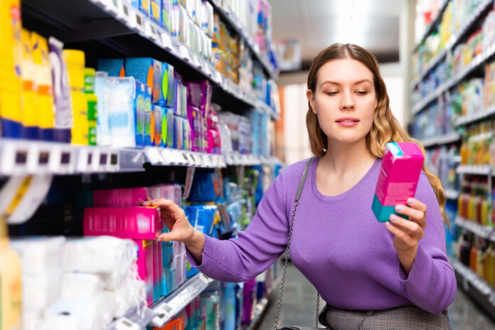 Intīmo preču iegāde daudziem joprojām šķiet neērtāka nekā ikdienas pirkumi