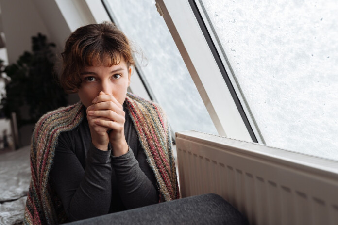 Cilvēkiem, kuri sirgst ar sirds un asinsvadu, elpceļu, vielmaiņas un nieru slimībām, noteikti būtu vērts zināt, kā sevi pasargāt ziemā.