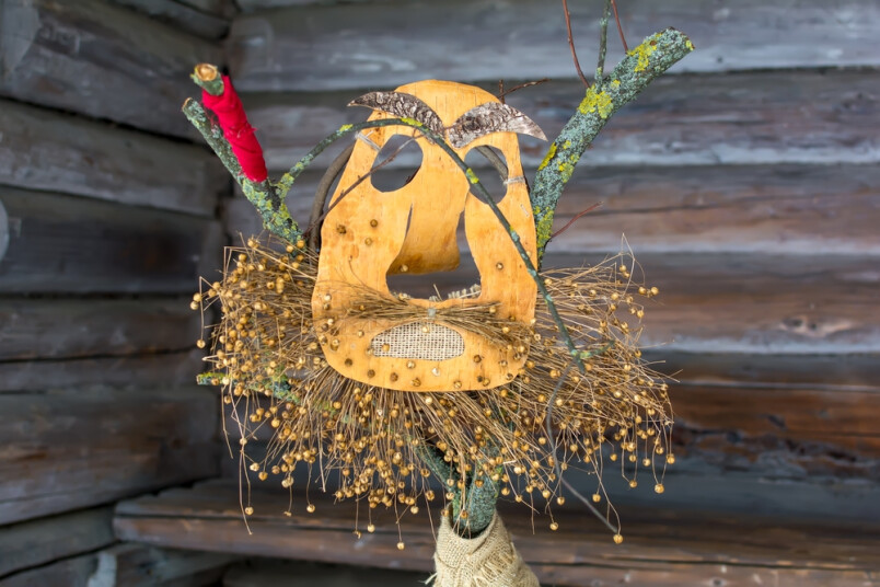 Lasot un pētot, kādas ir Meteņu tradīcijas, par pārsteigumu jāsecina, ka pašas tradīcijas ir gluži mūsdienīgas.