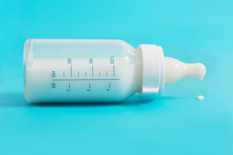 Aptamil un Tutteli produkcijas izplatītājs piesardzības nolūkos atsauc vairākas produktu partijas