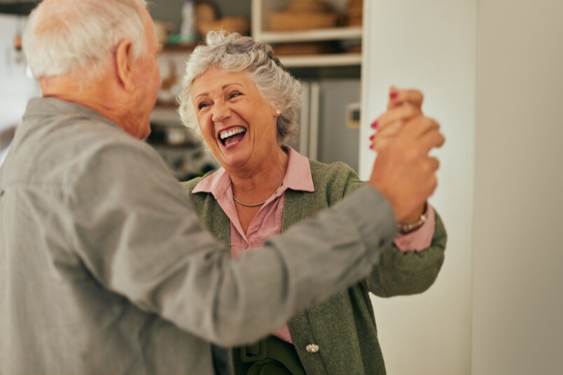Mīlas stāsti no kāda Latvijas senioru aprūpes nama