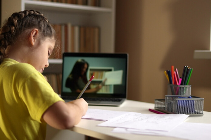 Pieņemts lēmums par tālmācības ierobežošanu