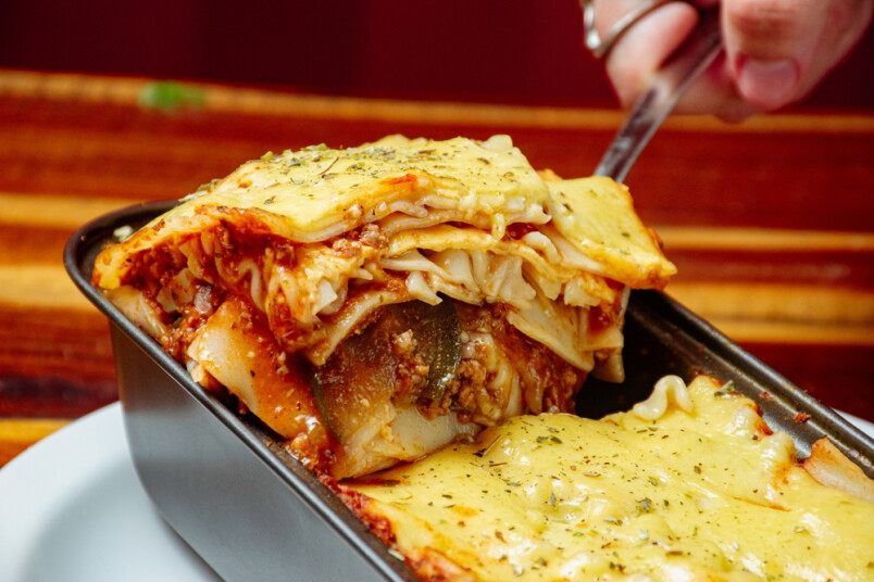 Kā pagatavot tiešām garšīgu Lazanju?