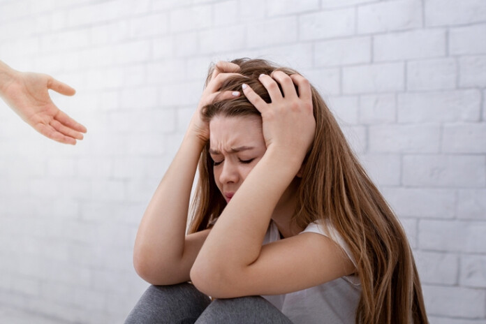 Kā ar tuvinieku uzsākt sarunu par mentālo veselību?