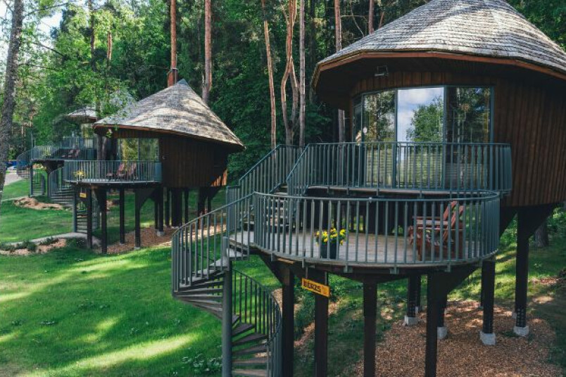 Dabas pakrka glempingā būs pieejami jauni namiņi