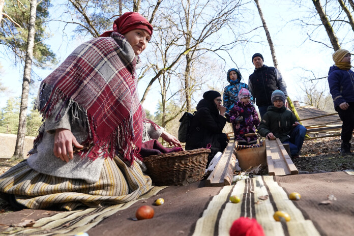 Edijs Pālens. Lielās dienas svinības Brīvdabas muzejā
