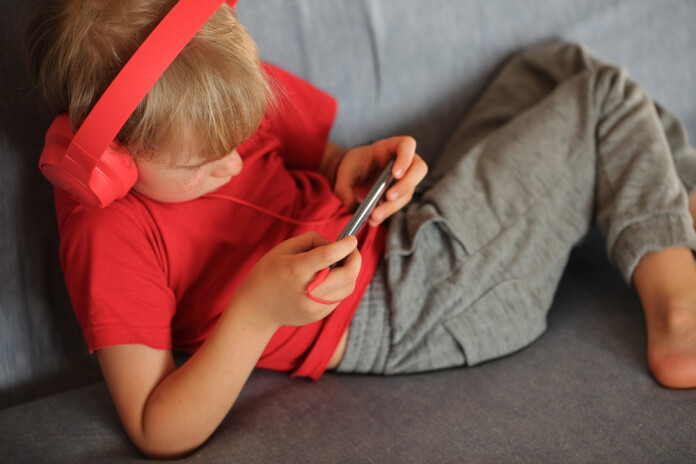 Kā bērnus pasargāt no datorspēļu atkarības?