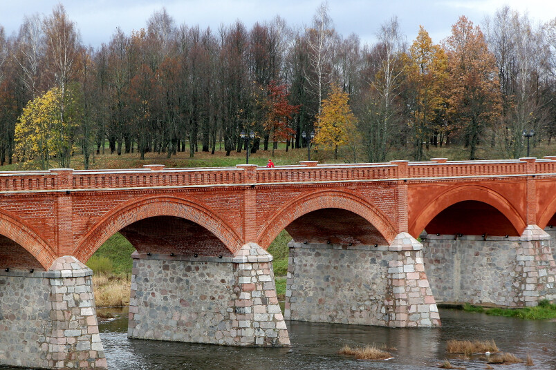 Evija Trifanova. Velvju tilts pār Ventu Kuldīgā.