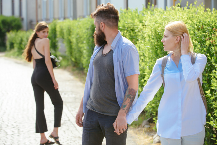 Krāpšana attiecībās