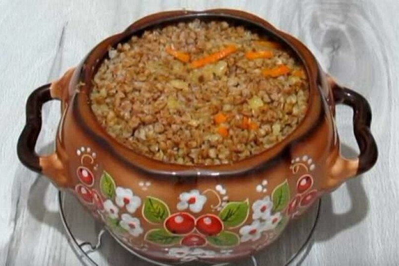 Cepeškrāsnī gatavoti griķi