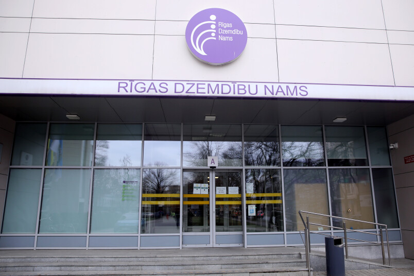 Rīgas Dzemdību nams. Foto:Paula Čurkste, Leta