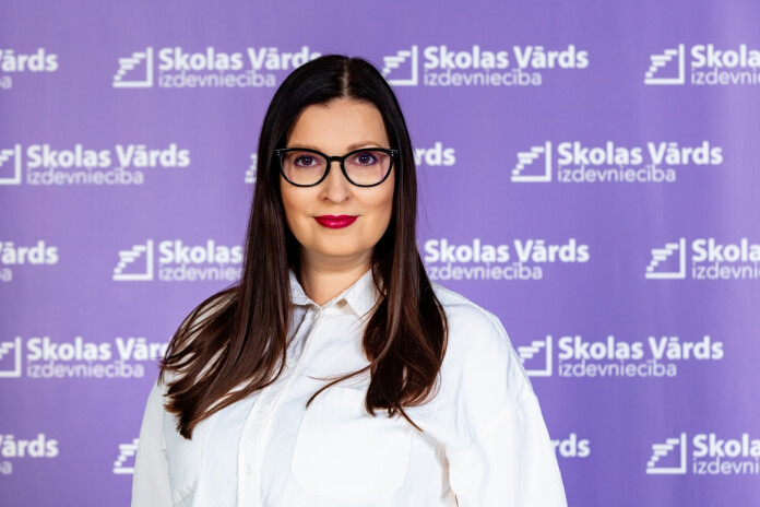 Izdevniecības “Skolas Vārds” vadītāja Violeta Brenčeva