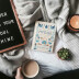Lai izveidotu „hygge” interjeru, nav jāpērk neskaitāmi jauni dekori.