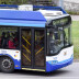 Divbērnu māmiņa trolejbusā braukusi trīs pieturas, kad viņai esot likts izkāpt raudoša zīdaiņa dēļ.